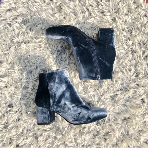 Via Spiga Blue Maury Velvet Block Heel Booties - Picture 5 of 8